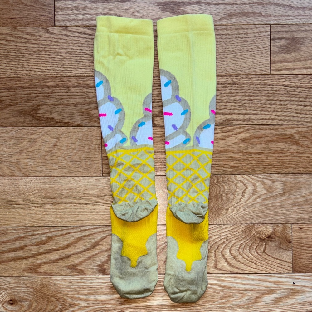 Pro Compression Socks - Picture 3 of 3